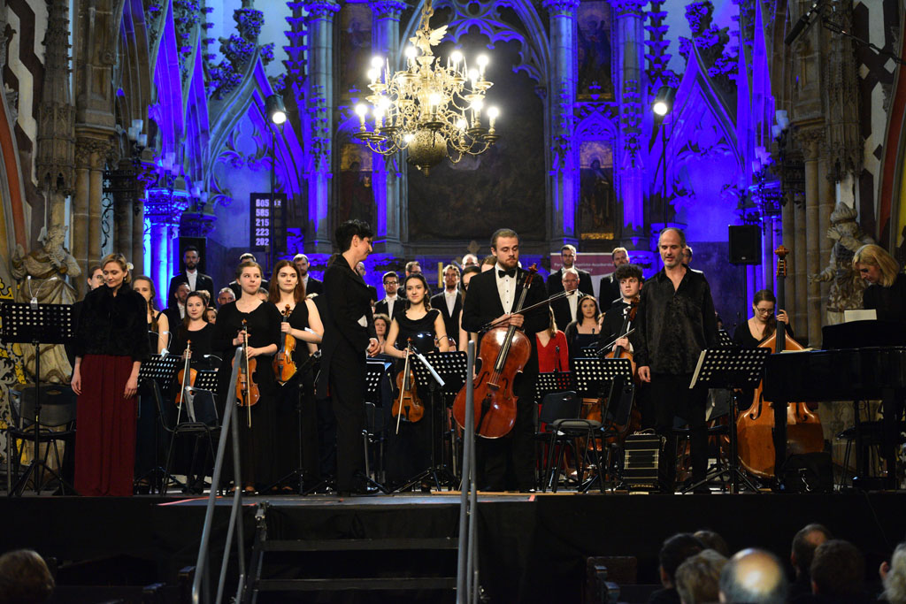 Zespół Wokalny Rondo po raz drugi laureatem Grand Prix Cantatu