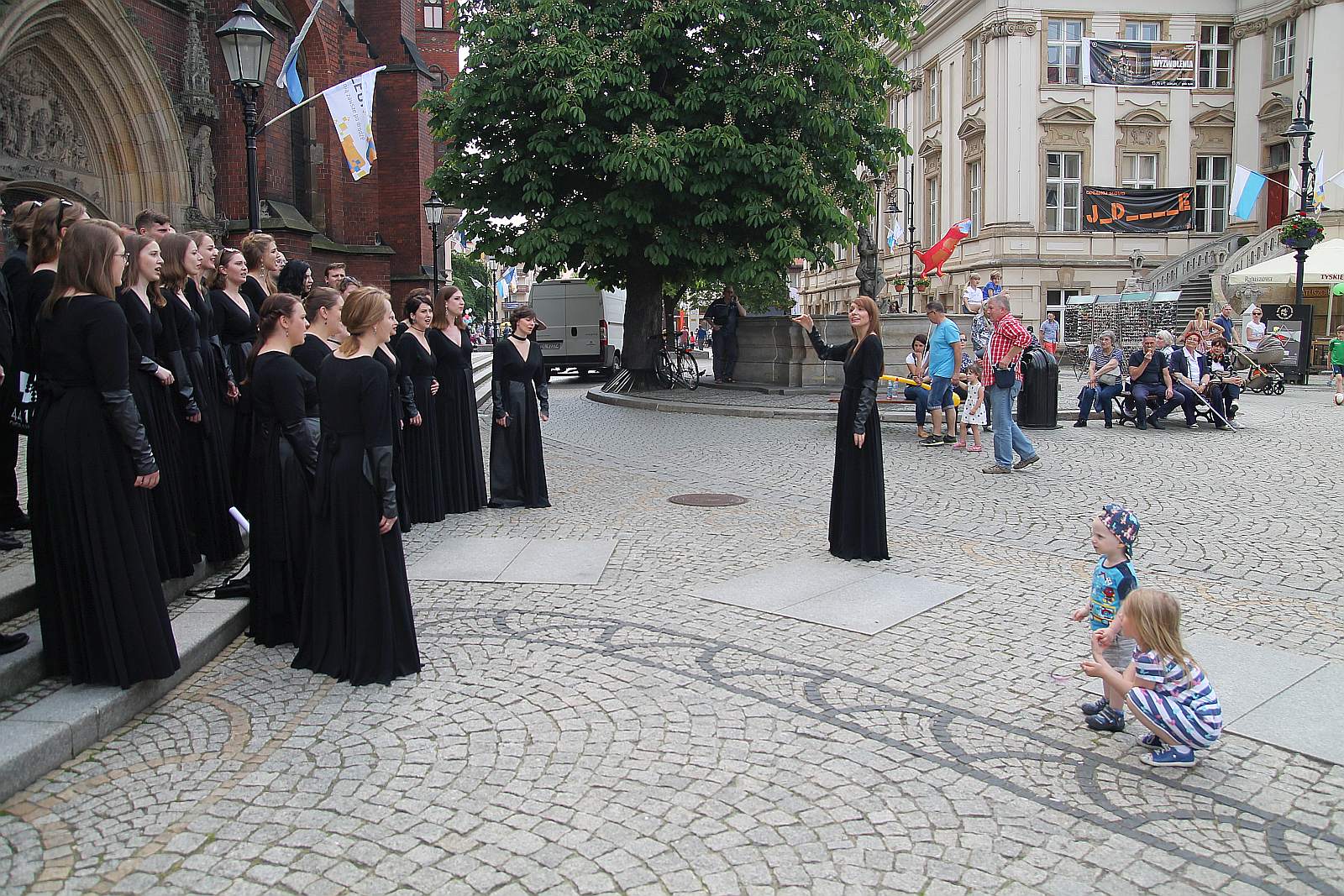 Legnica Cantat 50: koncerty chórów na ulicach miasta