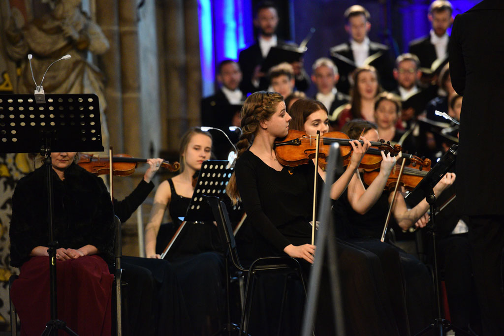 Zespół Wokalny Rondo po raz drugi laureatem Grand Prix Cantatu