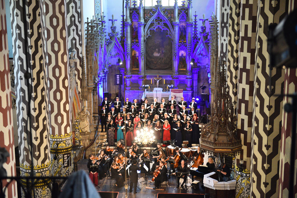 Zespół Wokalny Rondo po raz drugi laureatem Grand Prix Cantatu
