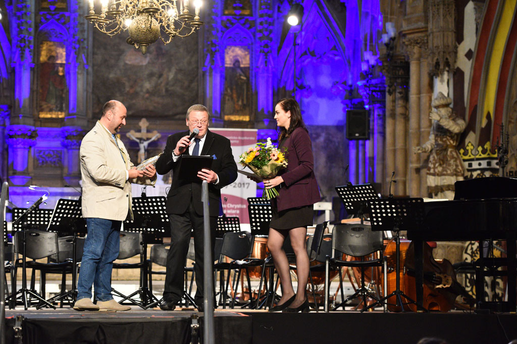 Zespół Wokalny Rondo po raz drugi laureatem Grand Prix Cantatu
