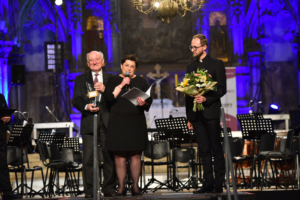 Zespół Wokalny Rondo po raz drugi laureatem Grand Prix Cantatu