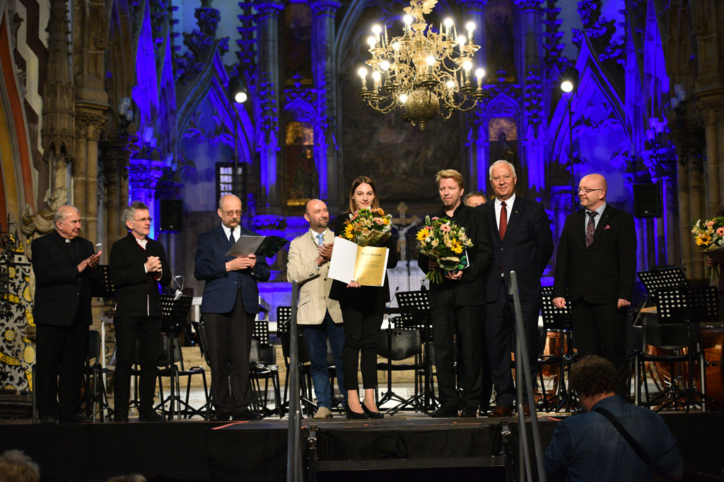Zespół Wokalny Rondo po raz drugi laureatem Grand Prix Cantatu