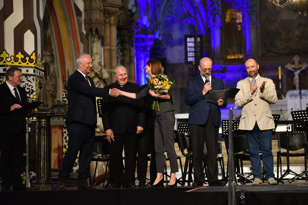 Zespół Wokalny Rondo po raz drugi laureatem Grand Prix Cantatu