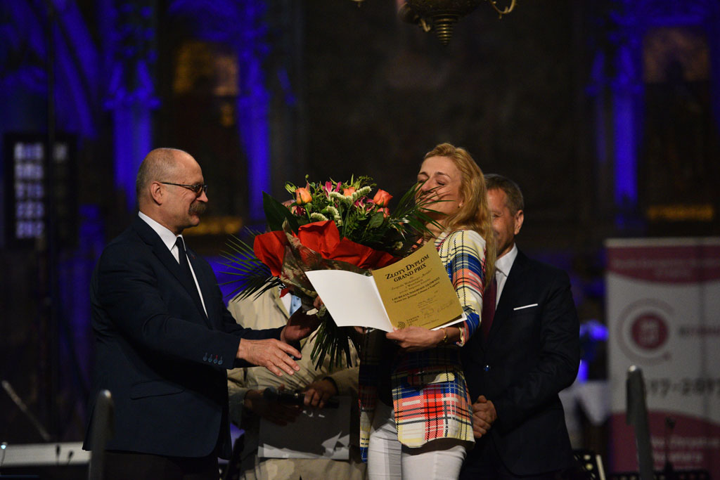 Zespół Wokalny Rondo po raz drugi laureatem Grand Prix Cantatu
