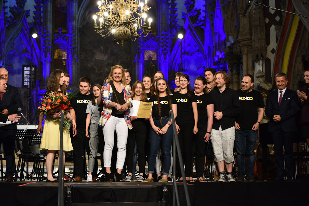 Zespół Wokalny Rondo po raz drugi laureatem Grand Prix Cantatu