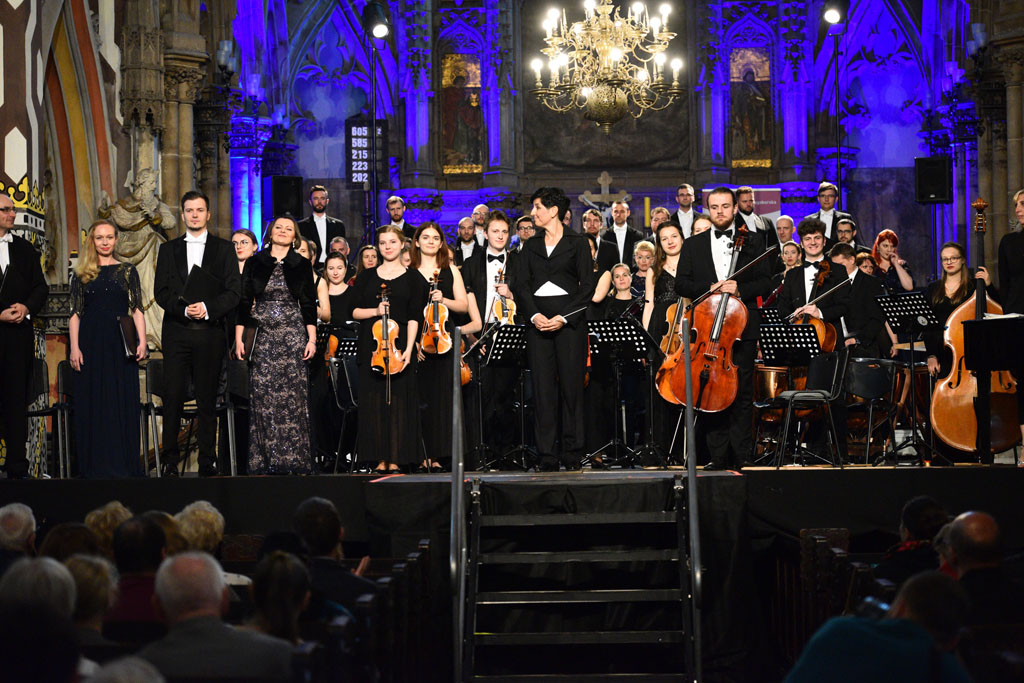 Zespół Wokalny Rondo po raz drugi laureatem Grand Prix Cantatu