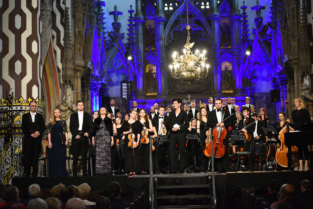 Zespół Wokalny Rondo po raz drugi laureatem Grand Prix Cantatu