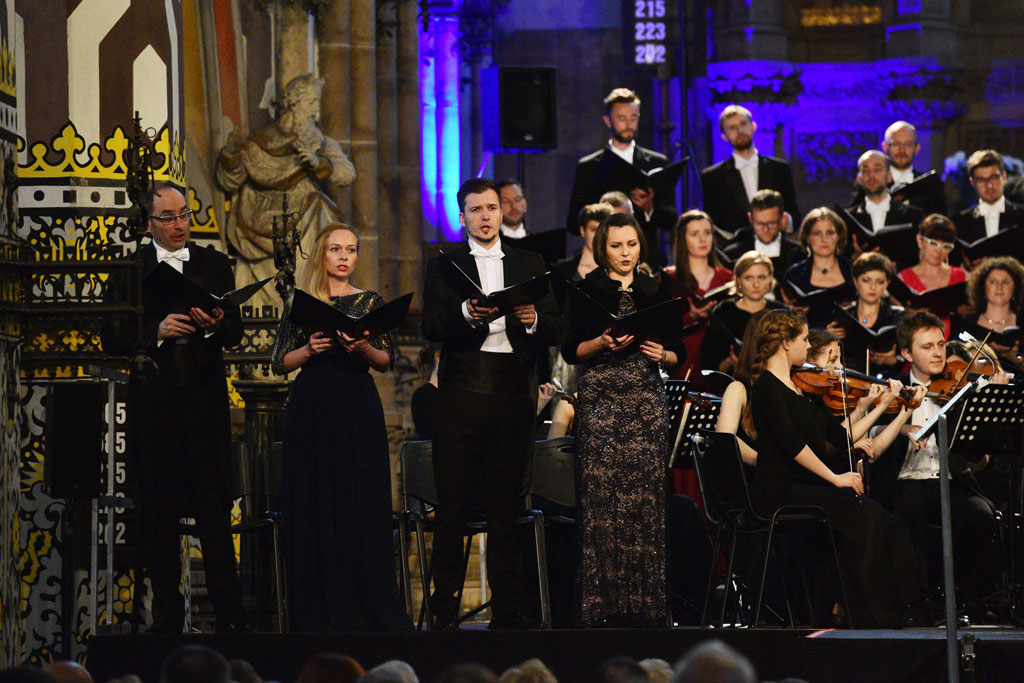 Zespół Wokalny Rondo po raz drugi laureatem Grand Prix Cantatu