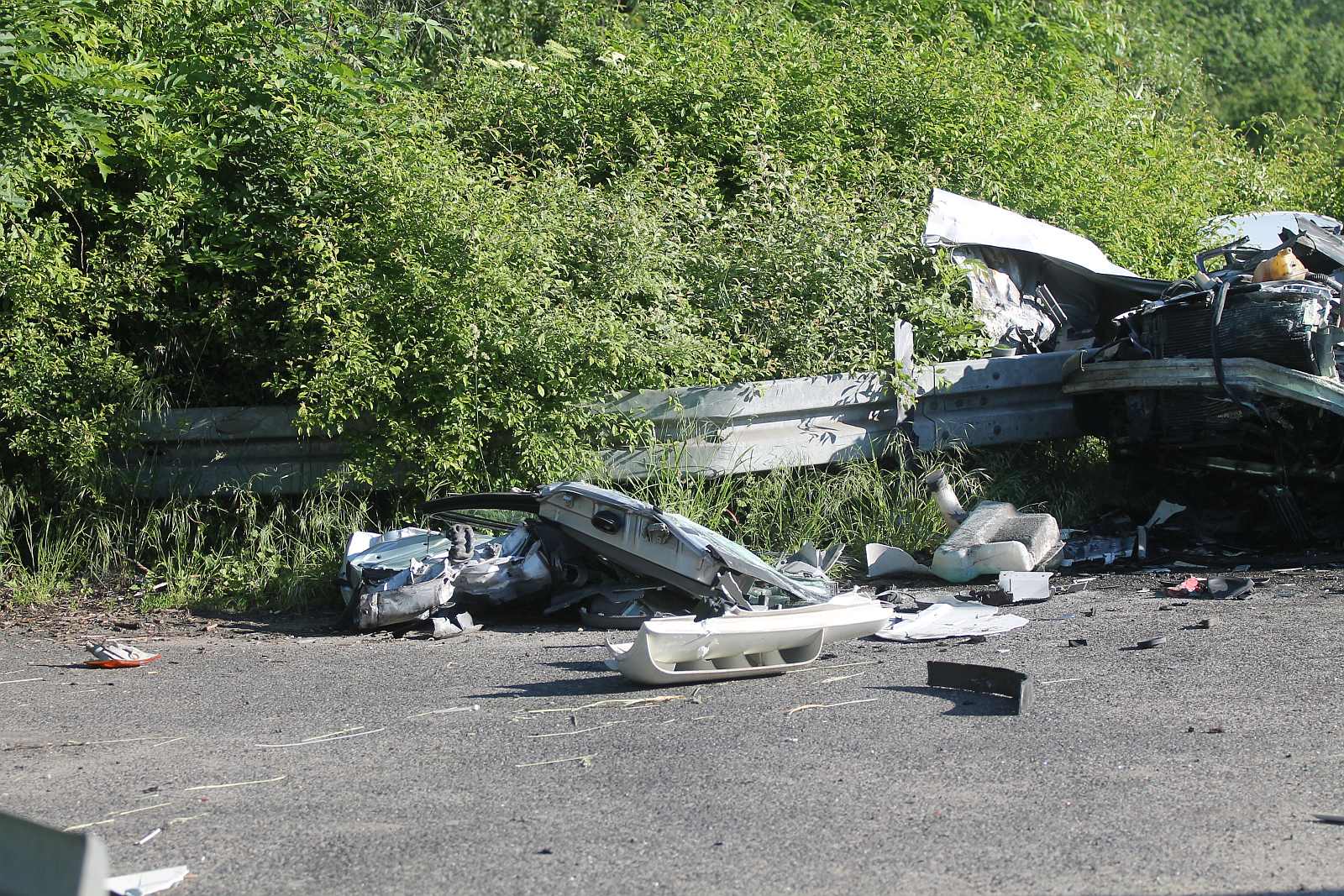 Zderzenie czołowe na ulicy Jaworzyńskiej. Jedna osoba ranna