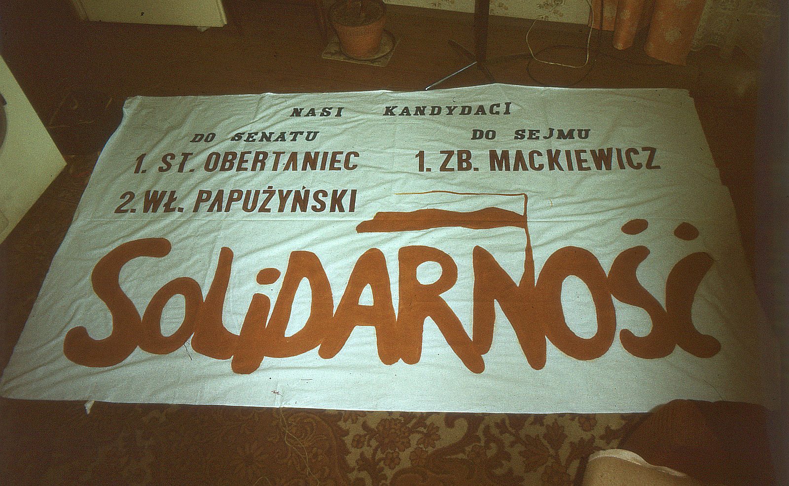 Kampania wyborcza i plakaty KO Solidarność