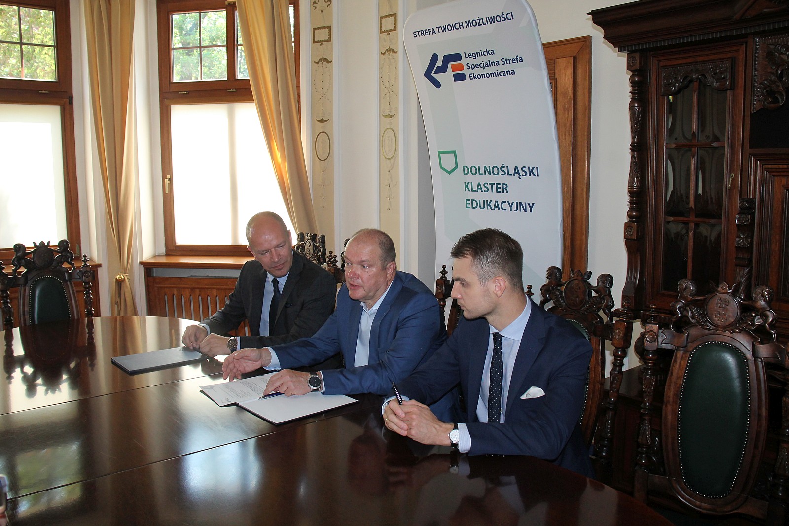 Technikum Akademickie w Legnicy z patronatem LSSE