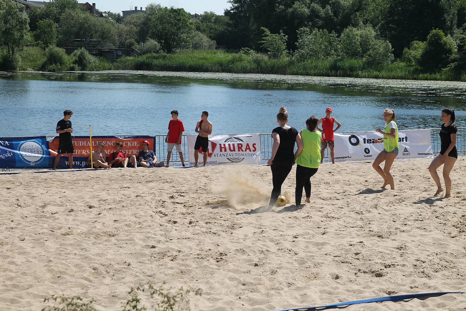 Festiwal Plażowych Gier Zespołowych „Kormoran Beach Party