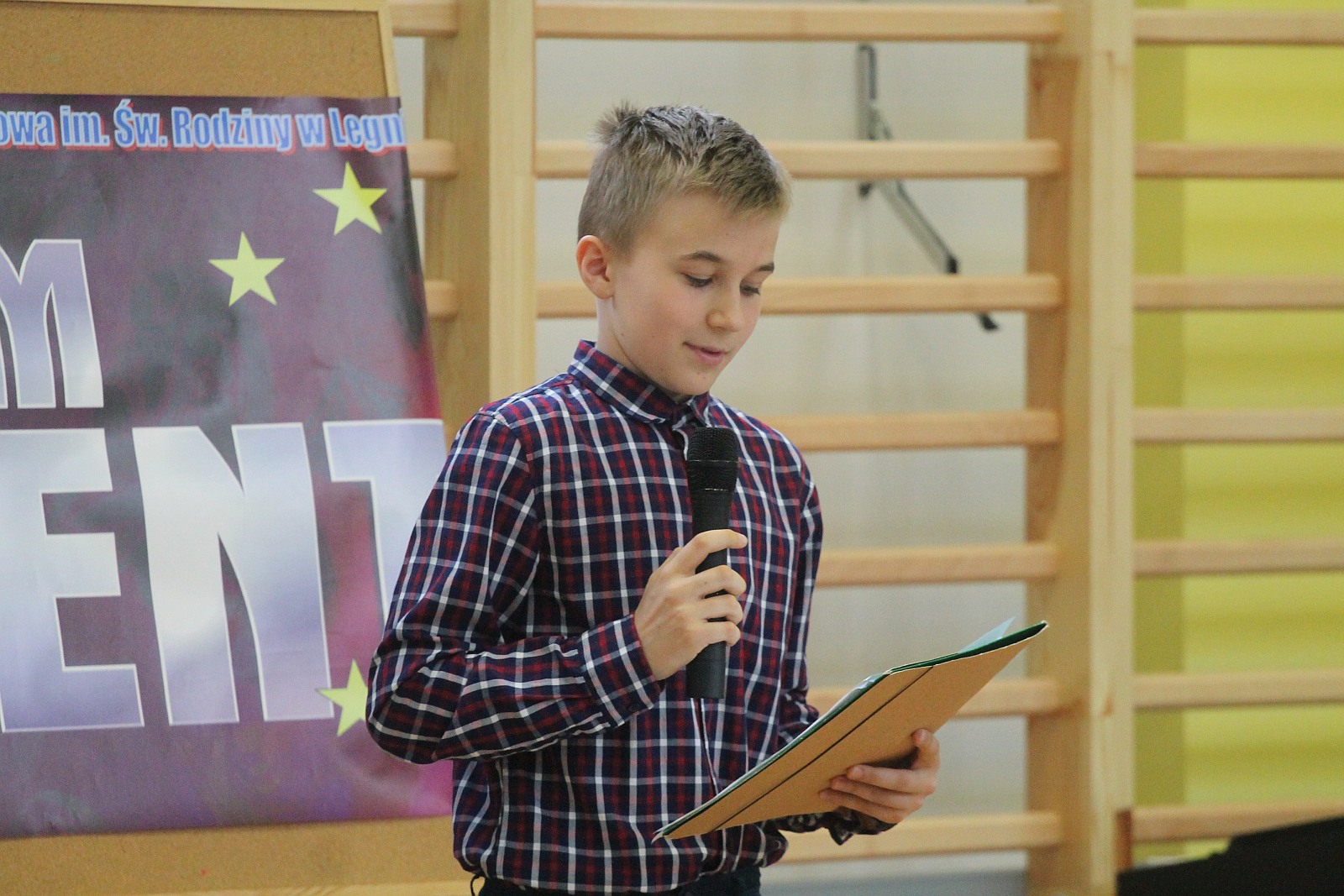 Konkurs Mam Talent dla uczniów Szkoły Katolickiej św. Rodziny