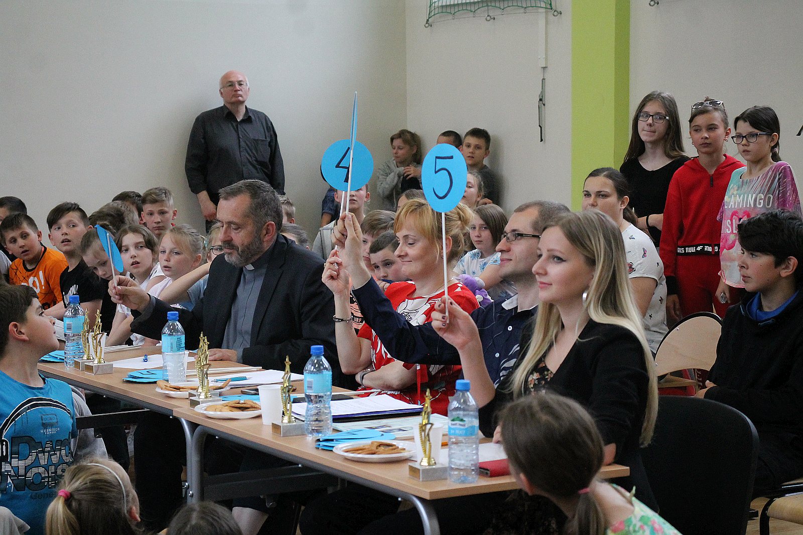 Konkurs Mam Talent dla uczniów Szkoły Katolickiej św. Rodziny