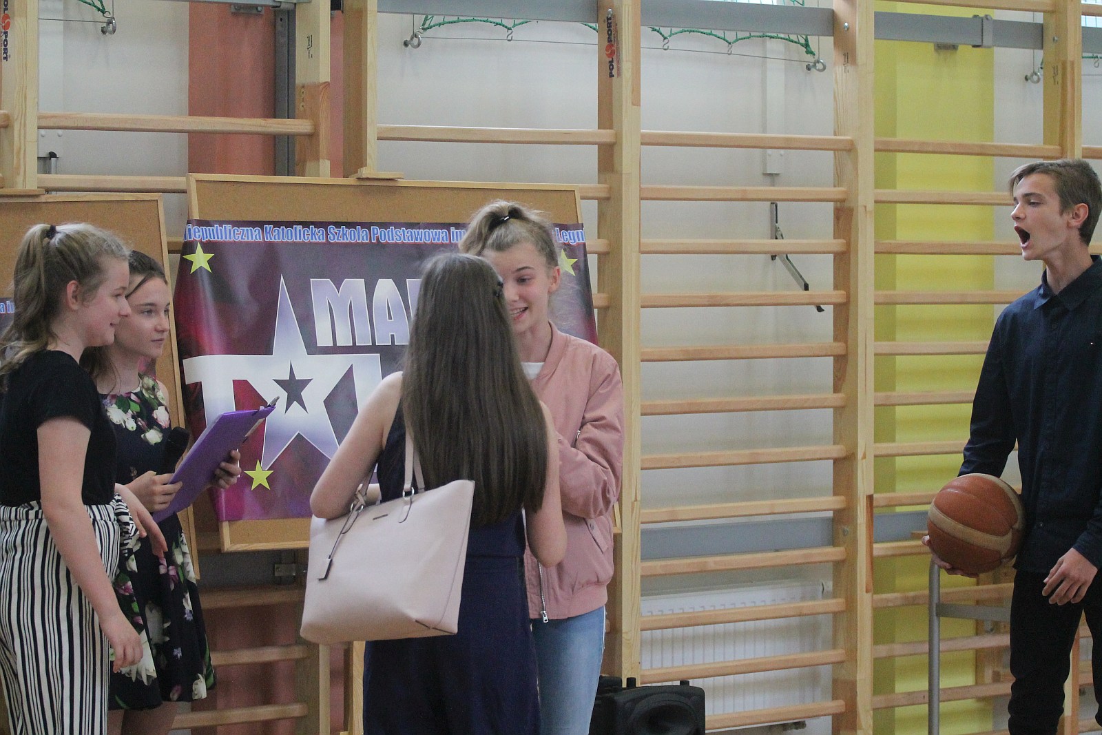 Konkurs Mam Talent dla uczniów Szkoły Katolickiej św. Rodziny