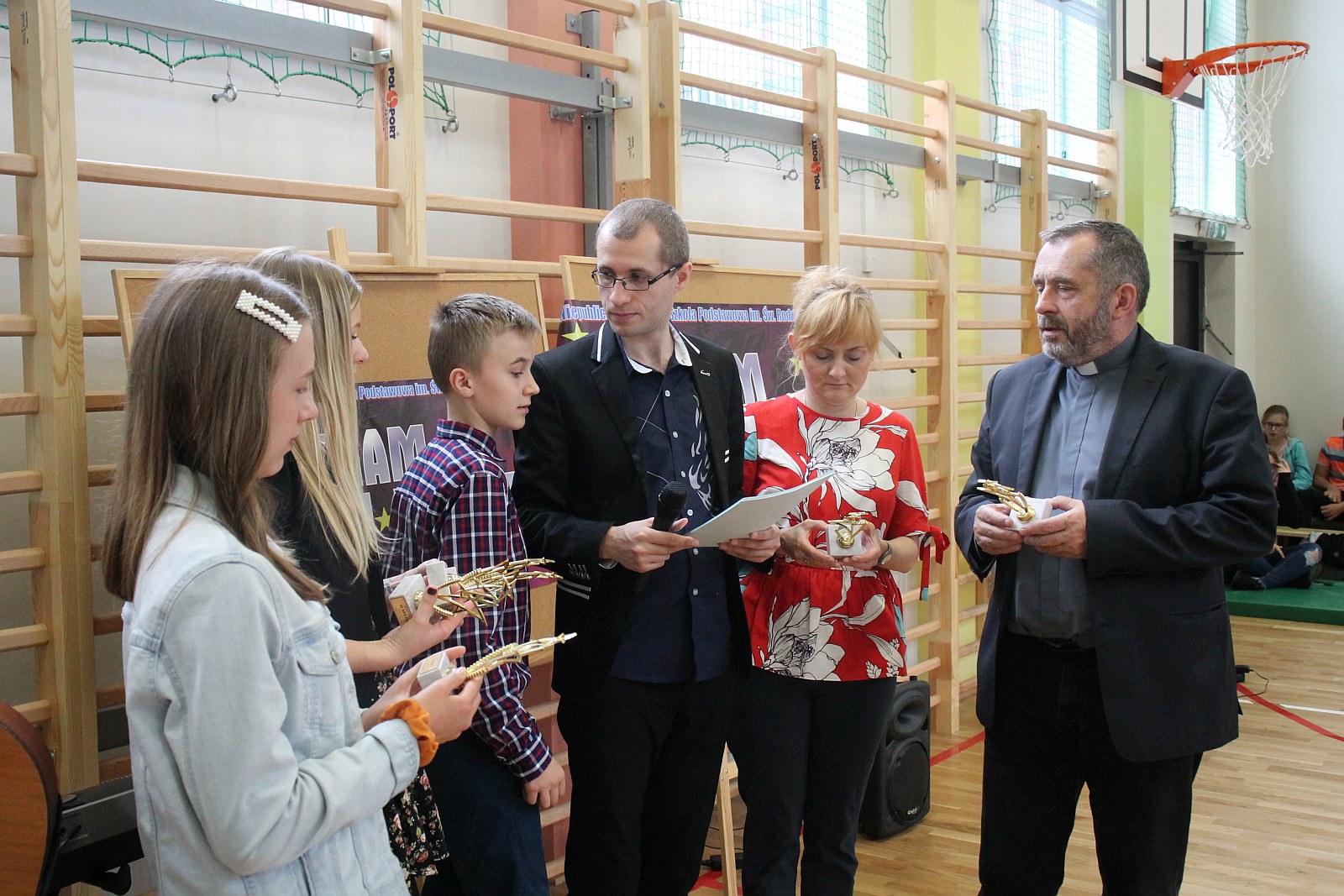 Konkurs Mam Talent dla uczniów Szkoły Katolickiej św. Rodziny