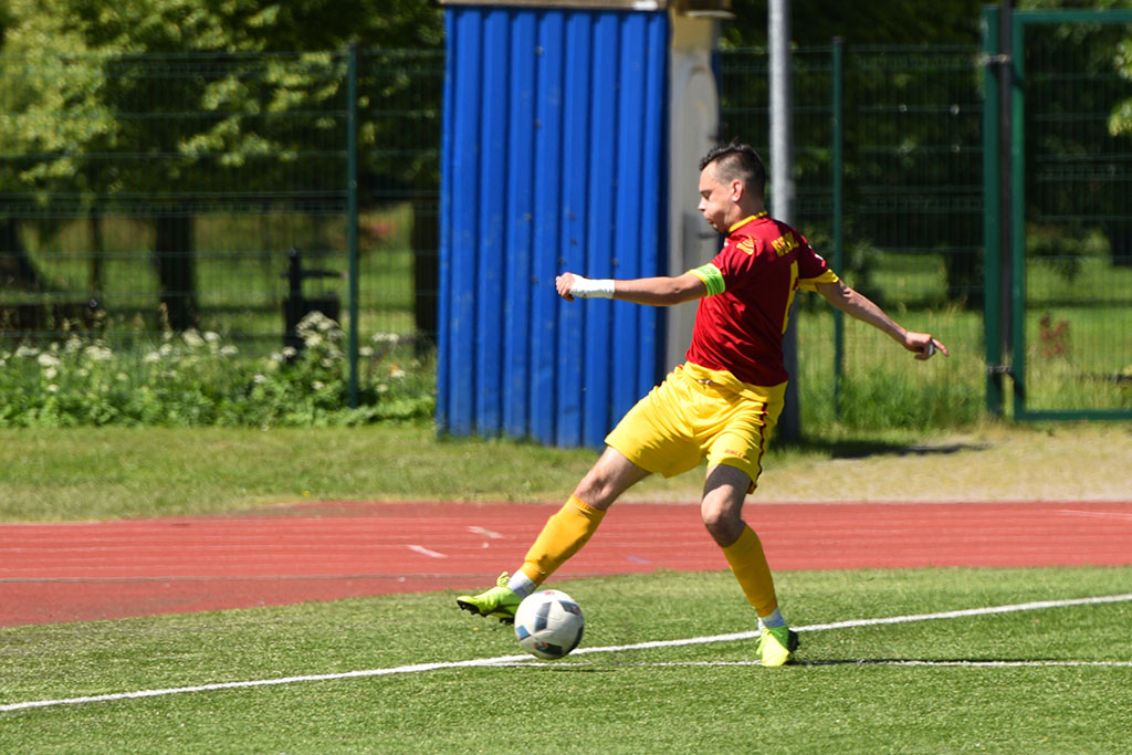 KS Legnickie Pole jedną nogą w 4. lidze po wygranej nad Czarnymi