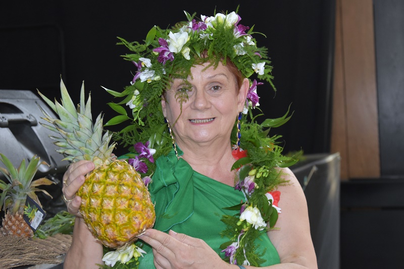 Spotkanie w hawajskich rytmach legnickich seniorów