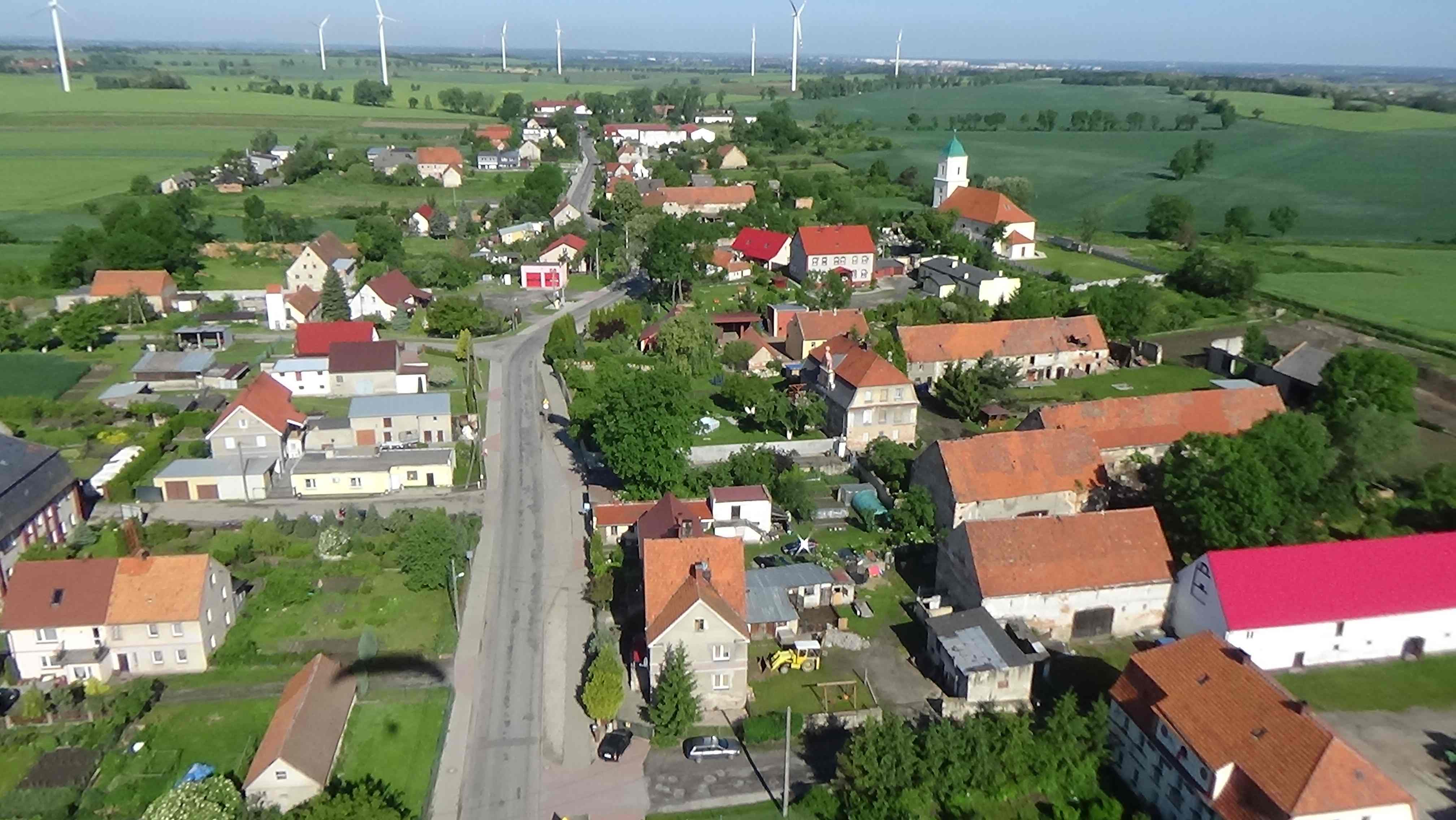 Taczalin z lotu ptaka. Zobacz jak wygląda wioska    
