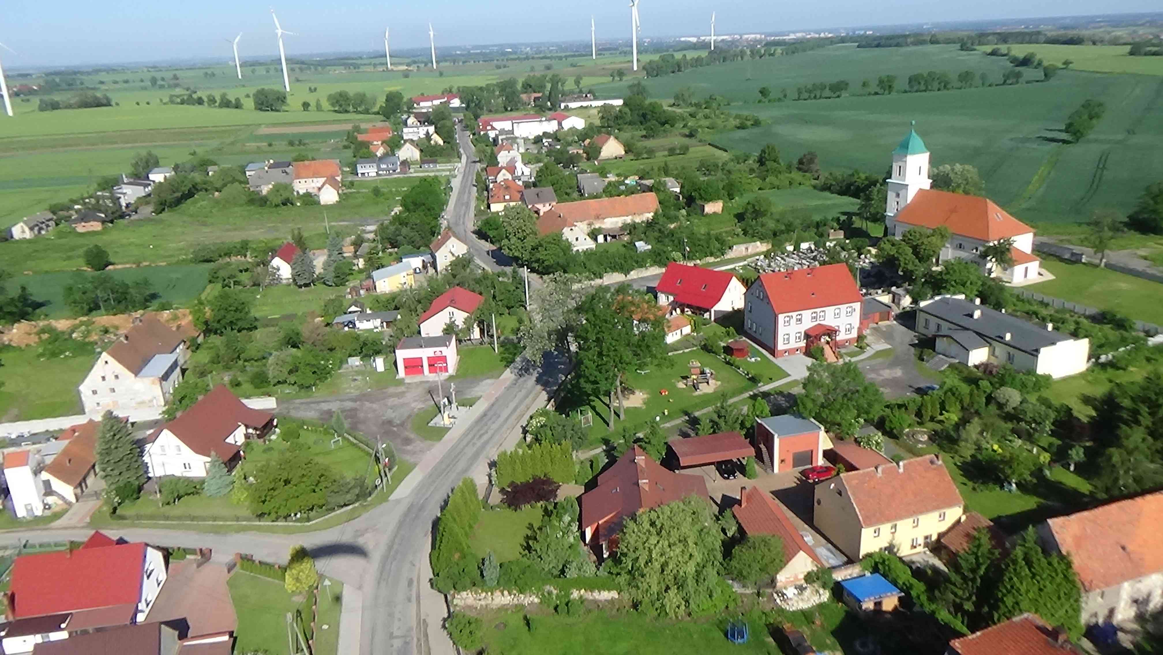 Taczalin z lotu ptaka. Zobacz jak wygląda wioska    
