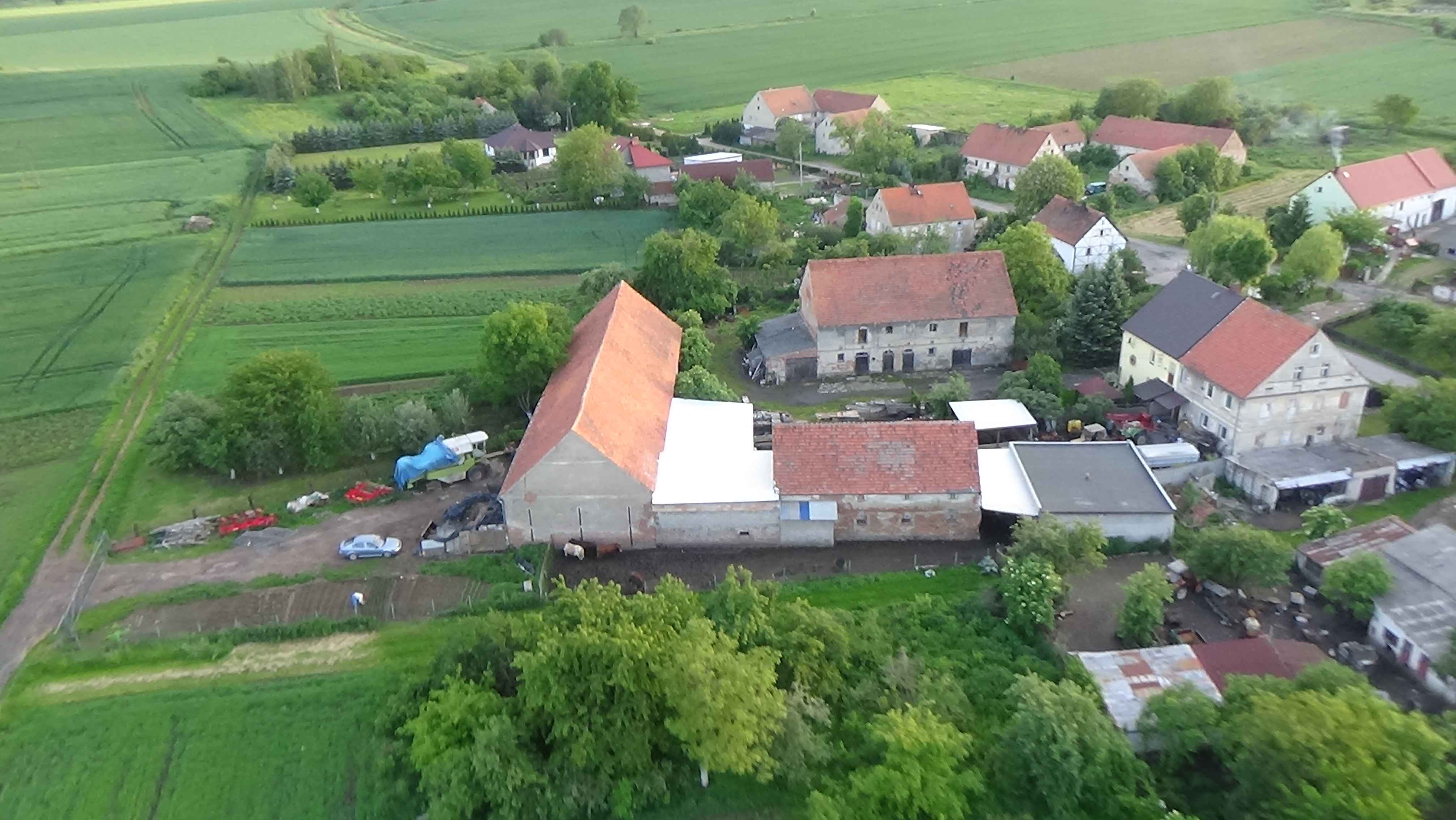 Nowa Wieś Legnicka z lotu ptaka. Zobacz jak wygląda wioska