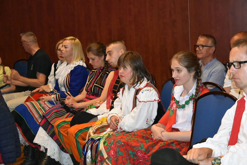 „Piosenką malowane” - czyli festiwal piosenki niepełnosprawnych