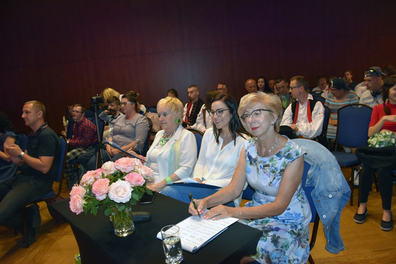 „Piosenką malowane” - czyli festiwal piosenki niepełnosprawnych