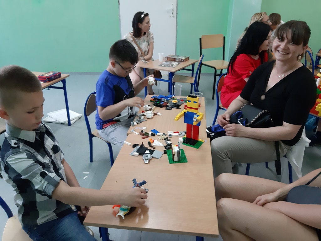Święto Rodziny w Szkole Podstawowej nr 16 w Legnicy

