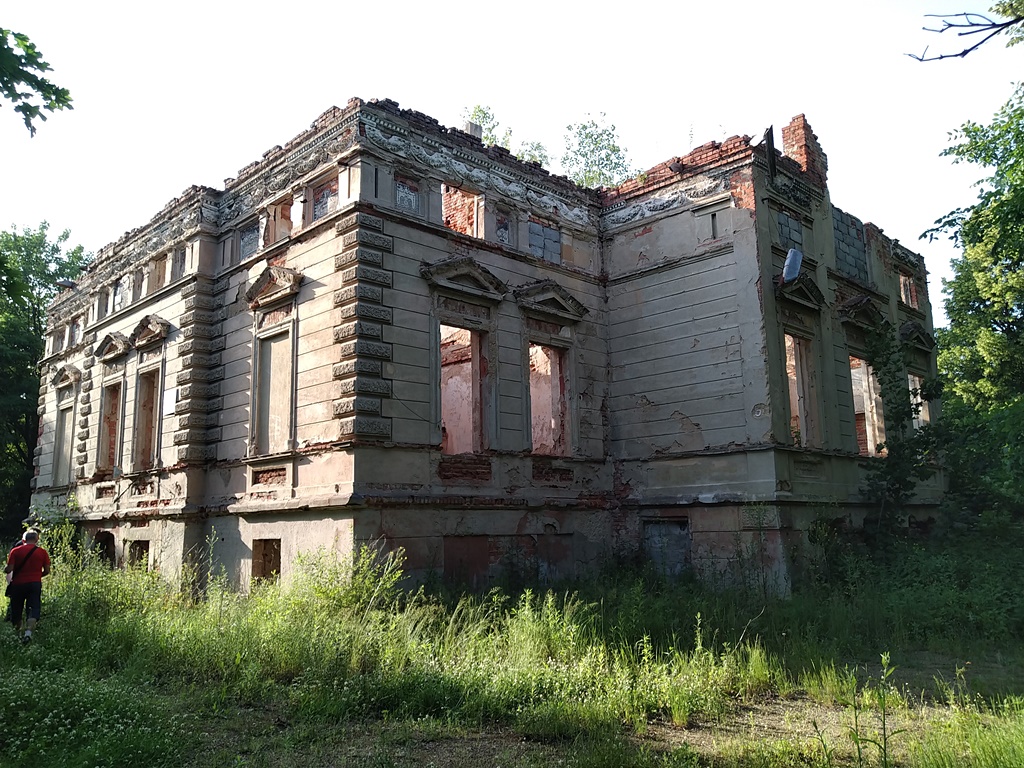 Brodecki i Pundyk przewodnikami spaceru po Przybkowie