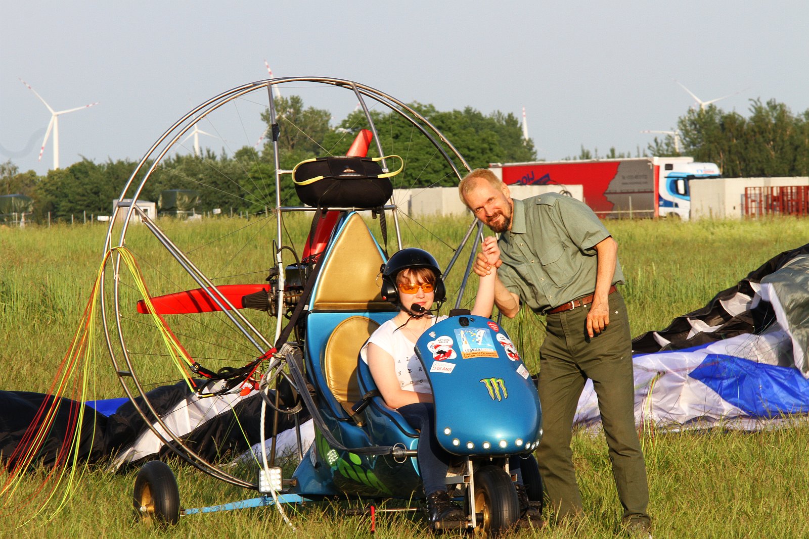 Zajęcia z legnickim pilotem „AnTonio” na lotnisku