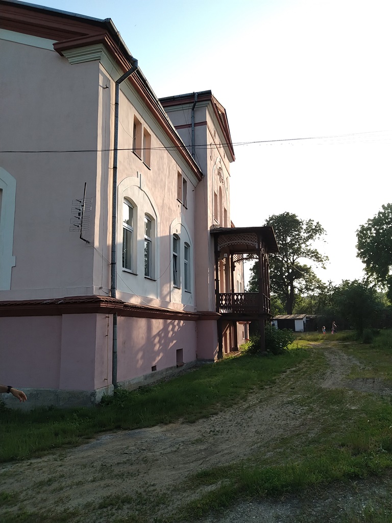 Brodecki i Pundyk przewodnikami spaceru po Przybkowie