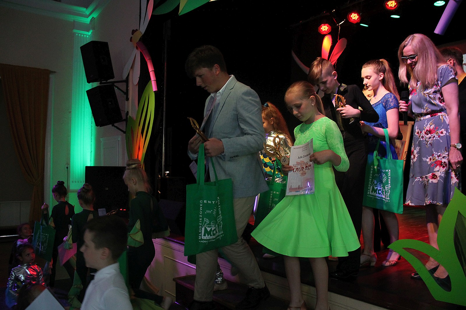 Uroczyste wręczenie Laurów 2019 dla wychowanków MCK   

