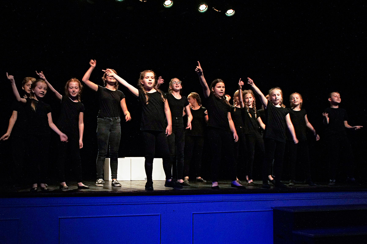 Zakończenie roku teatralnego Młodzieżowego Centrum Kultury