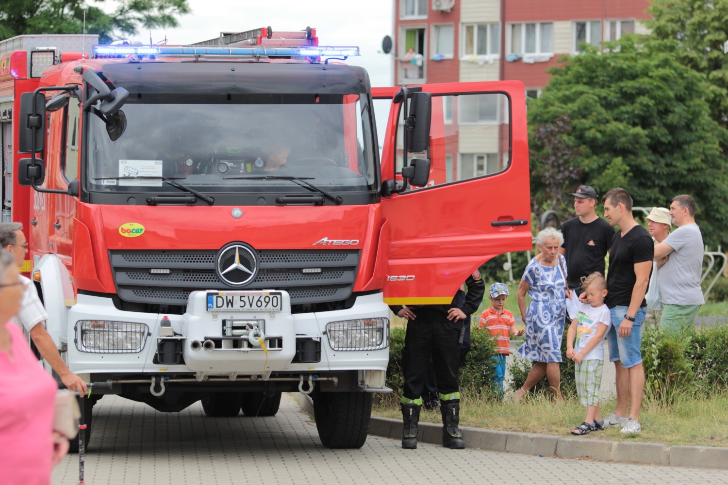 Festyn parafii Świętej Trójcy na gościnnym terenie SP nr 7