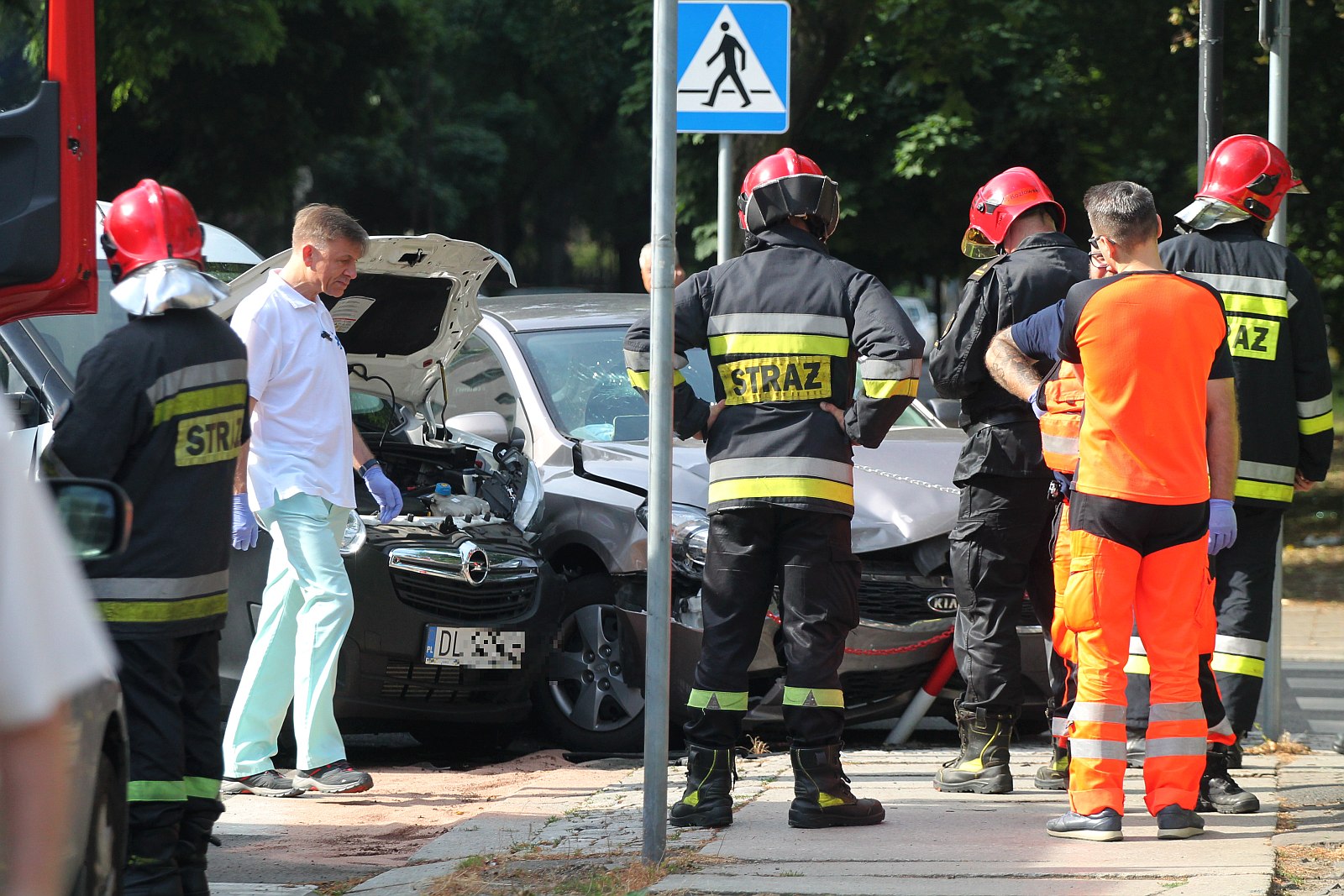 Kolizja dwóch aut na ulicy Wojska Polskiego