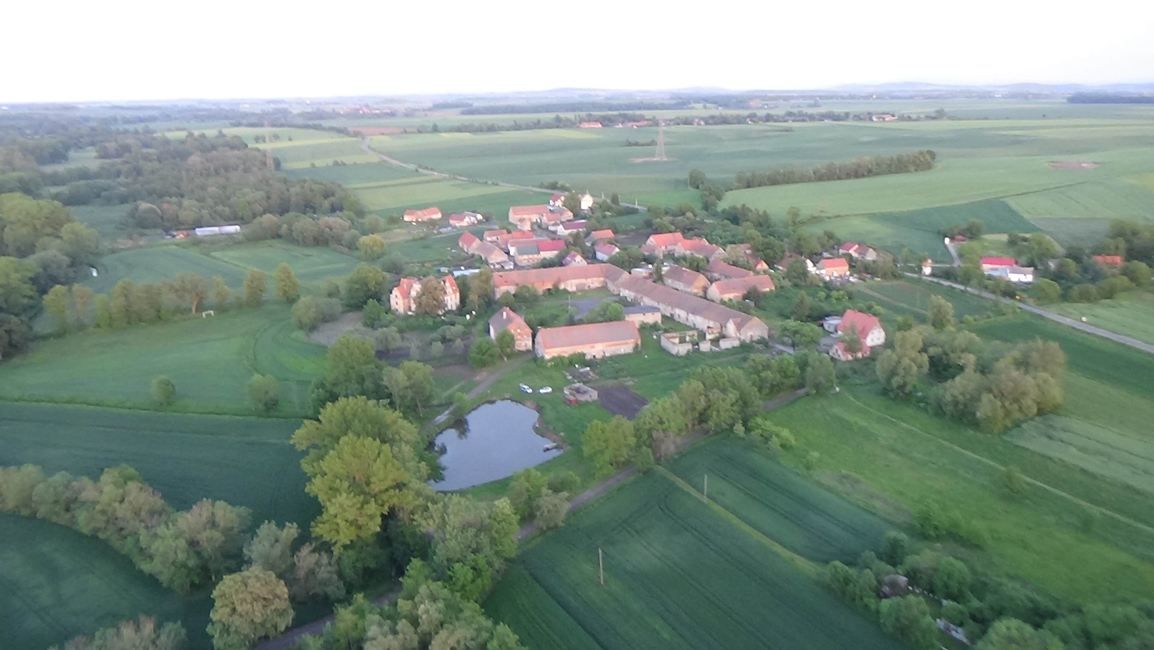 Lubień z lotu ptaka. Zobacz jak wygląda wioska       
