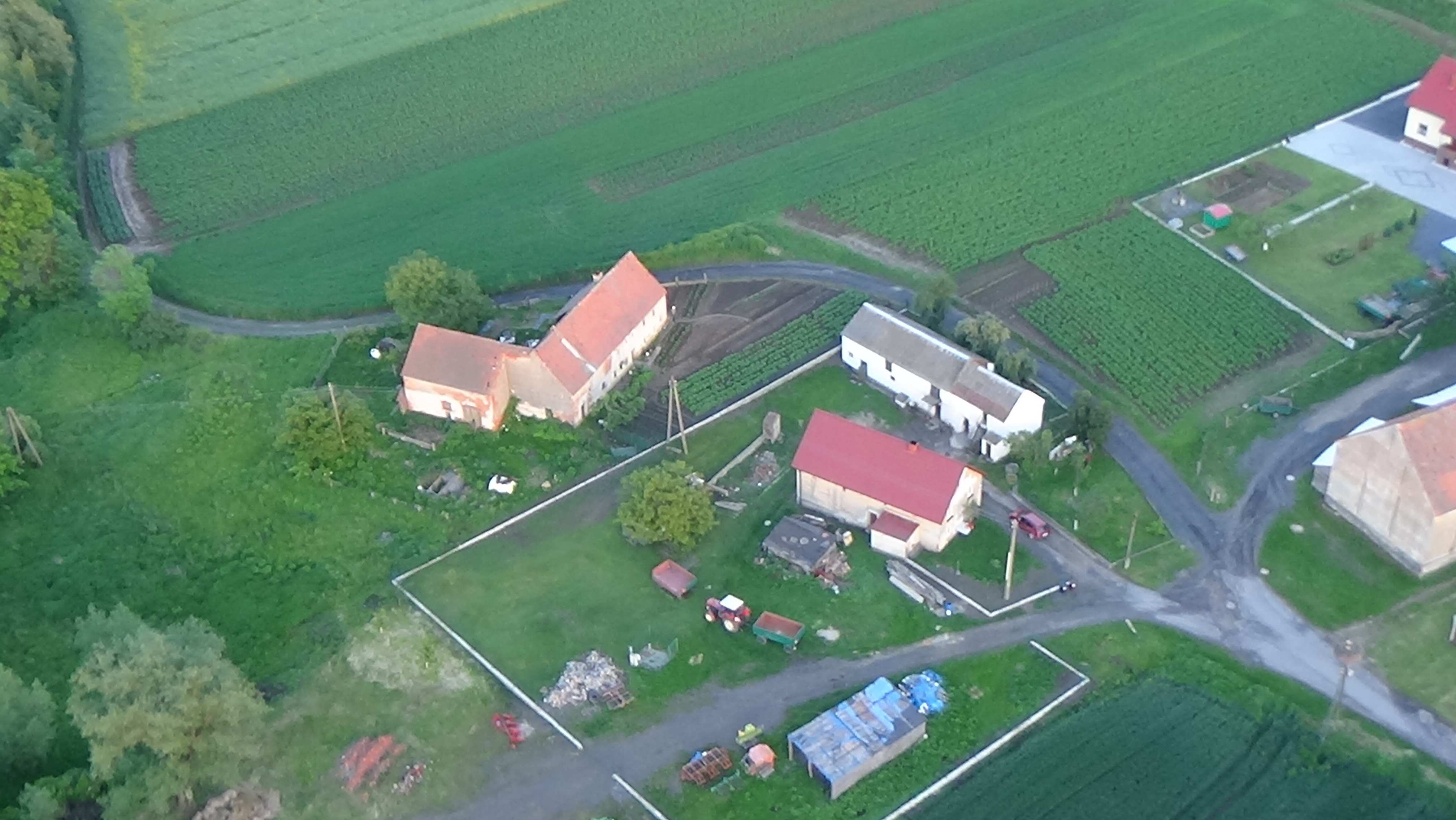 Lubień z lotu ptaka. Zobacz jak wygląda wioska       
