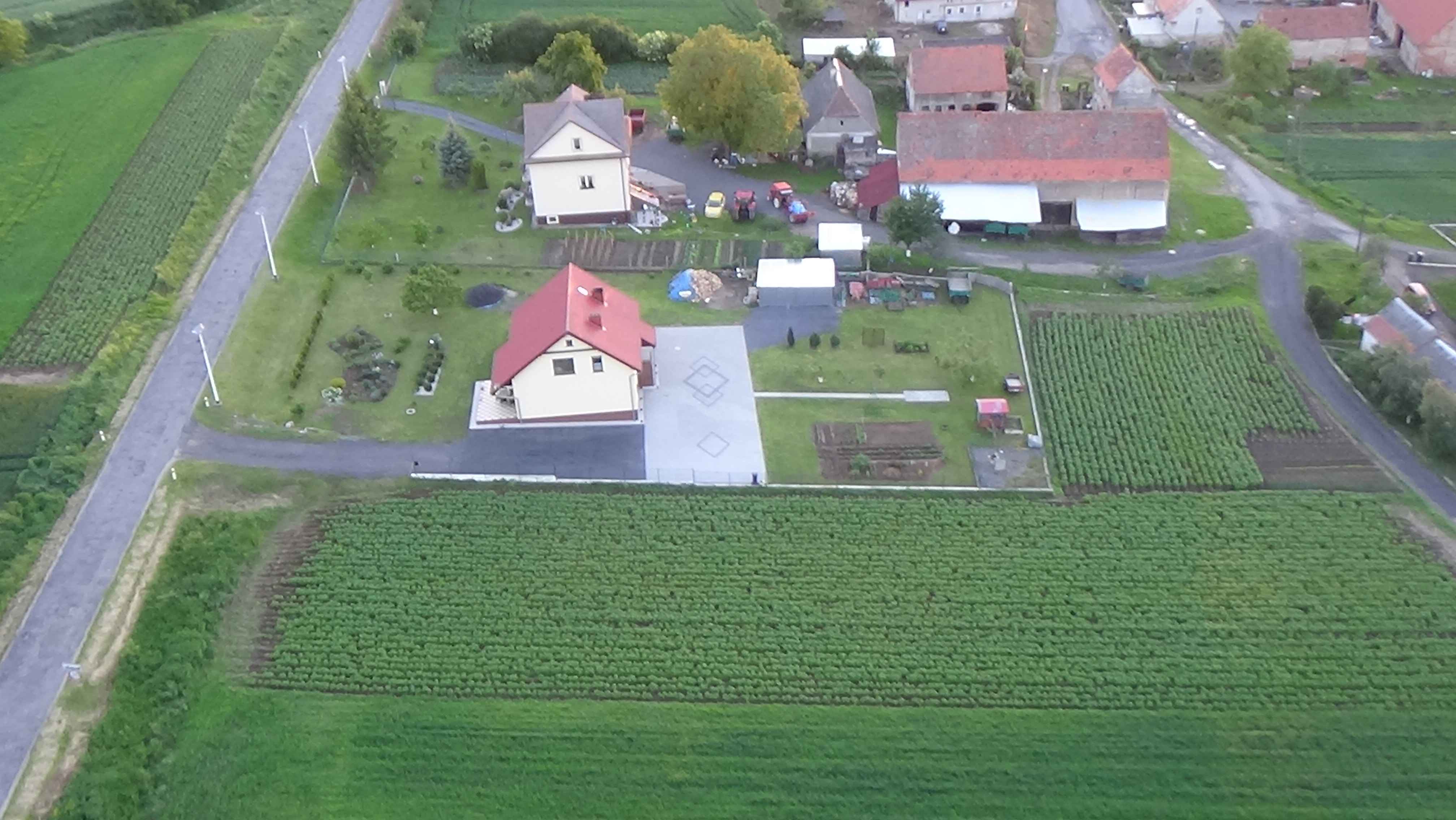 Lubień z lotu ptaka. Zobacz jak wygląda wioska       
