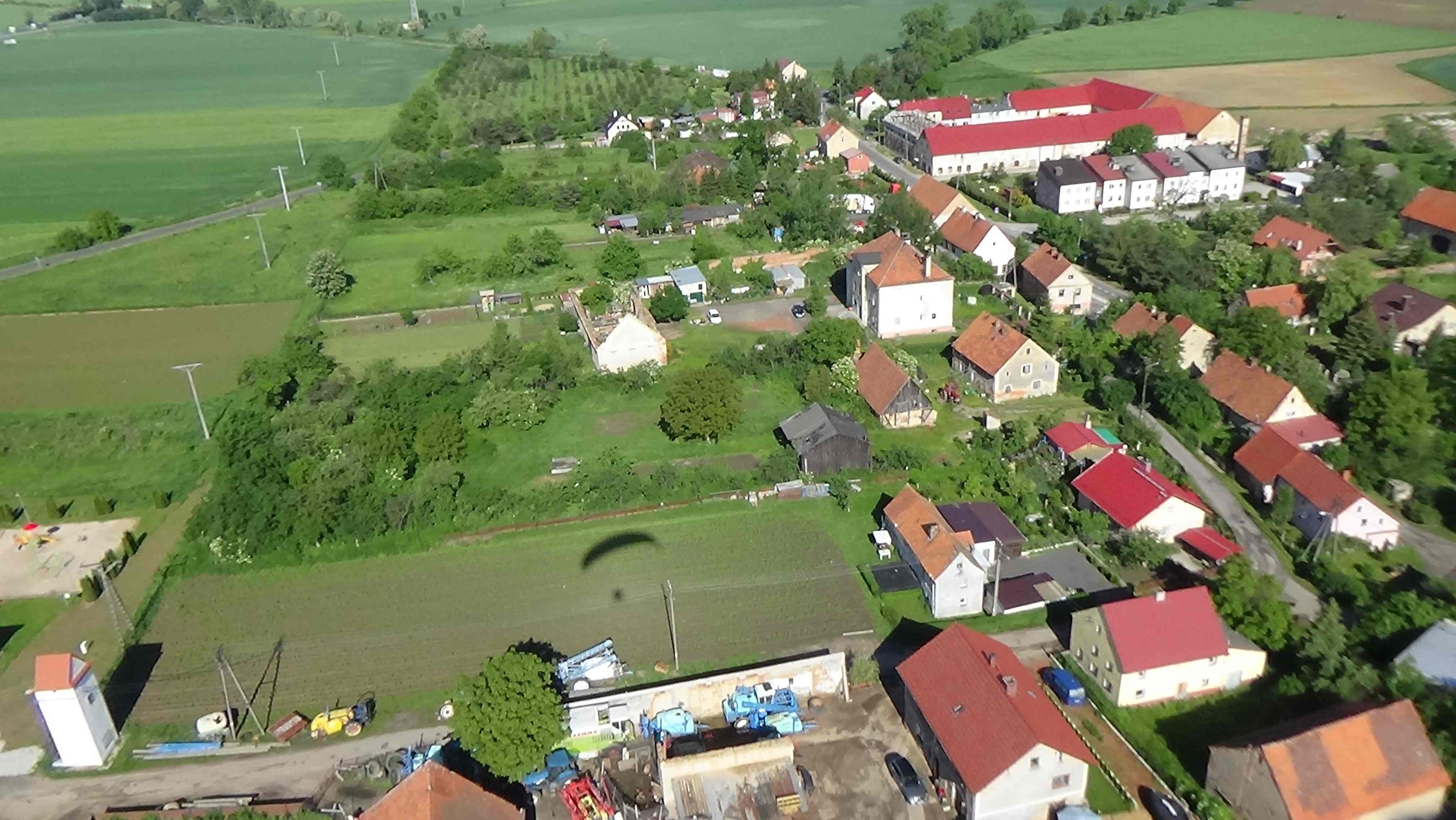 Księginice z lotu ptaka. Zobacz jak wygląda wioska
