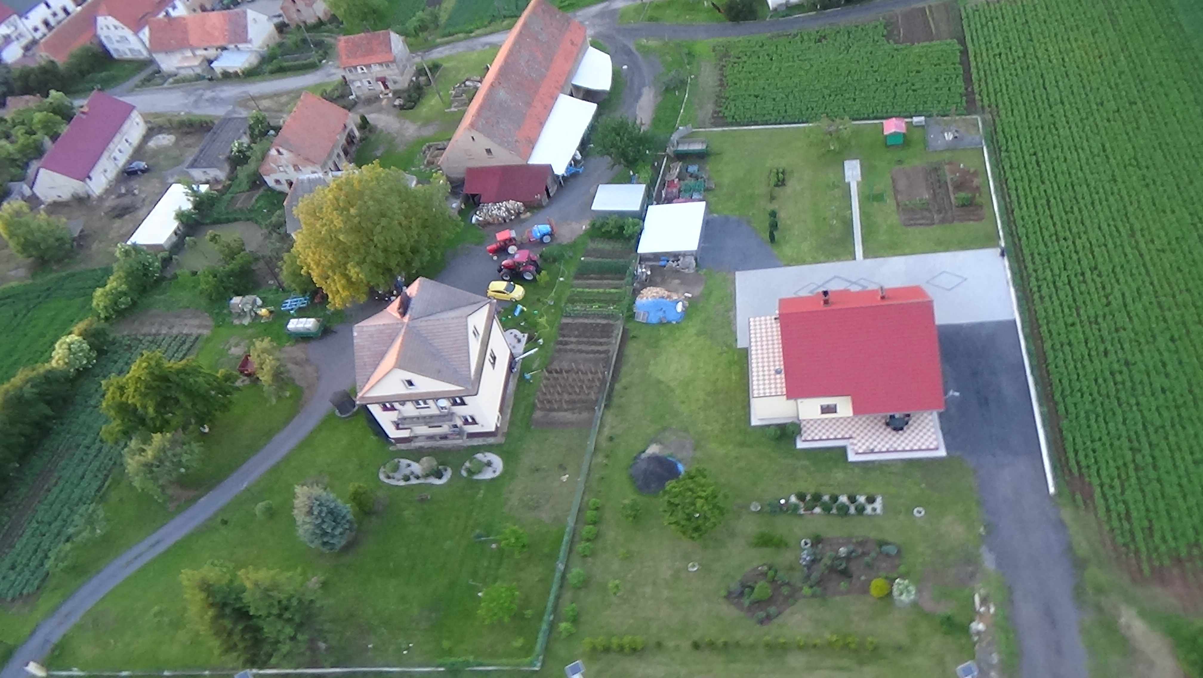 Lubień z lotu ptaka. Zobacz jak wygląda wioska       
