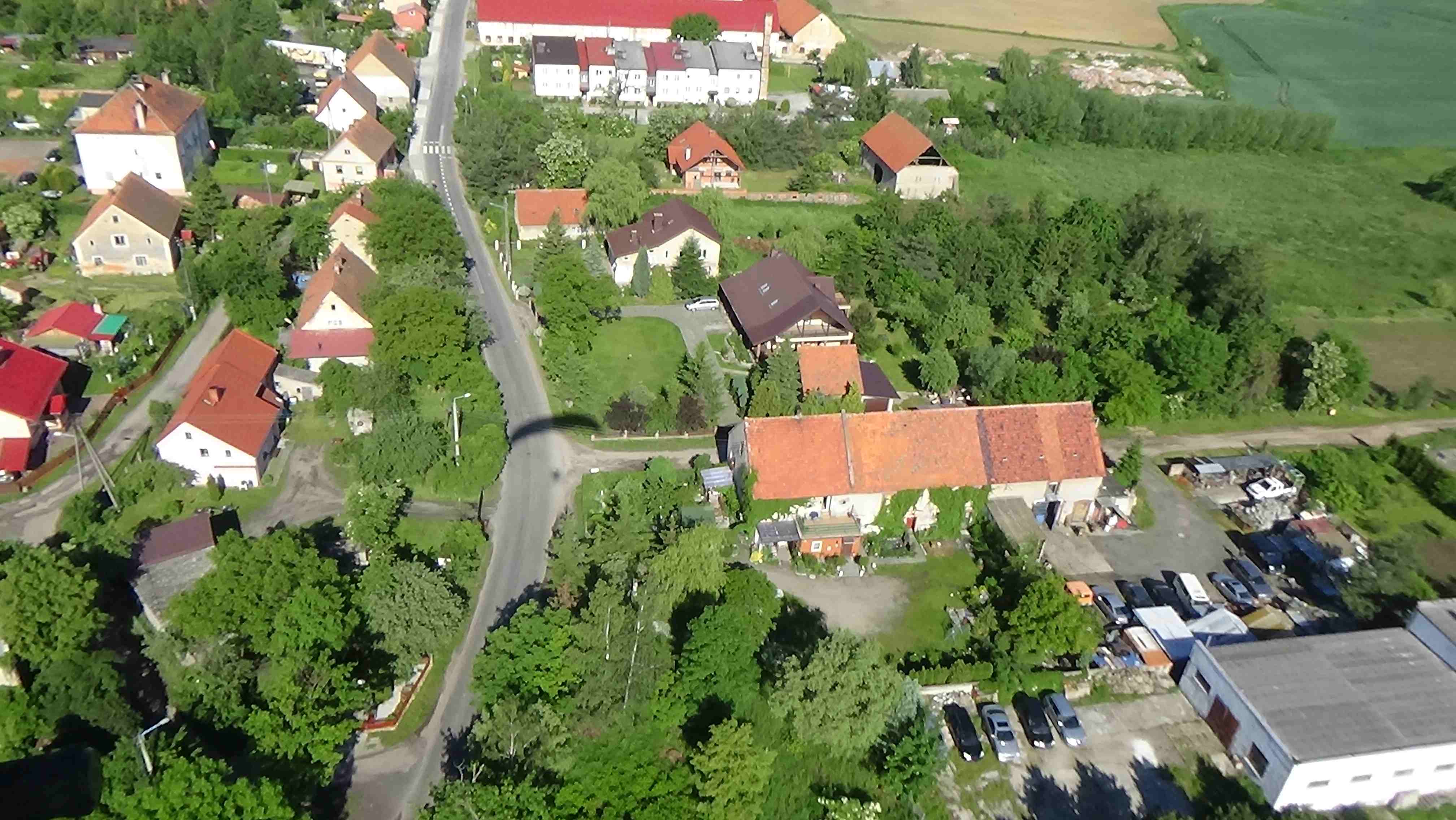 Księginice z lotu ptaka. Zobacz jak wygląda wioska
