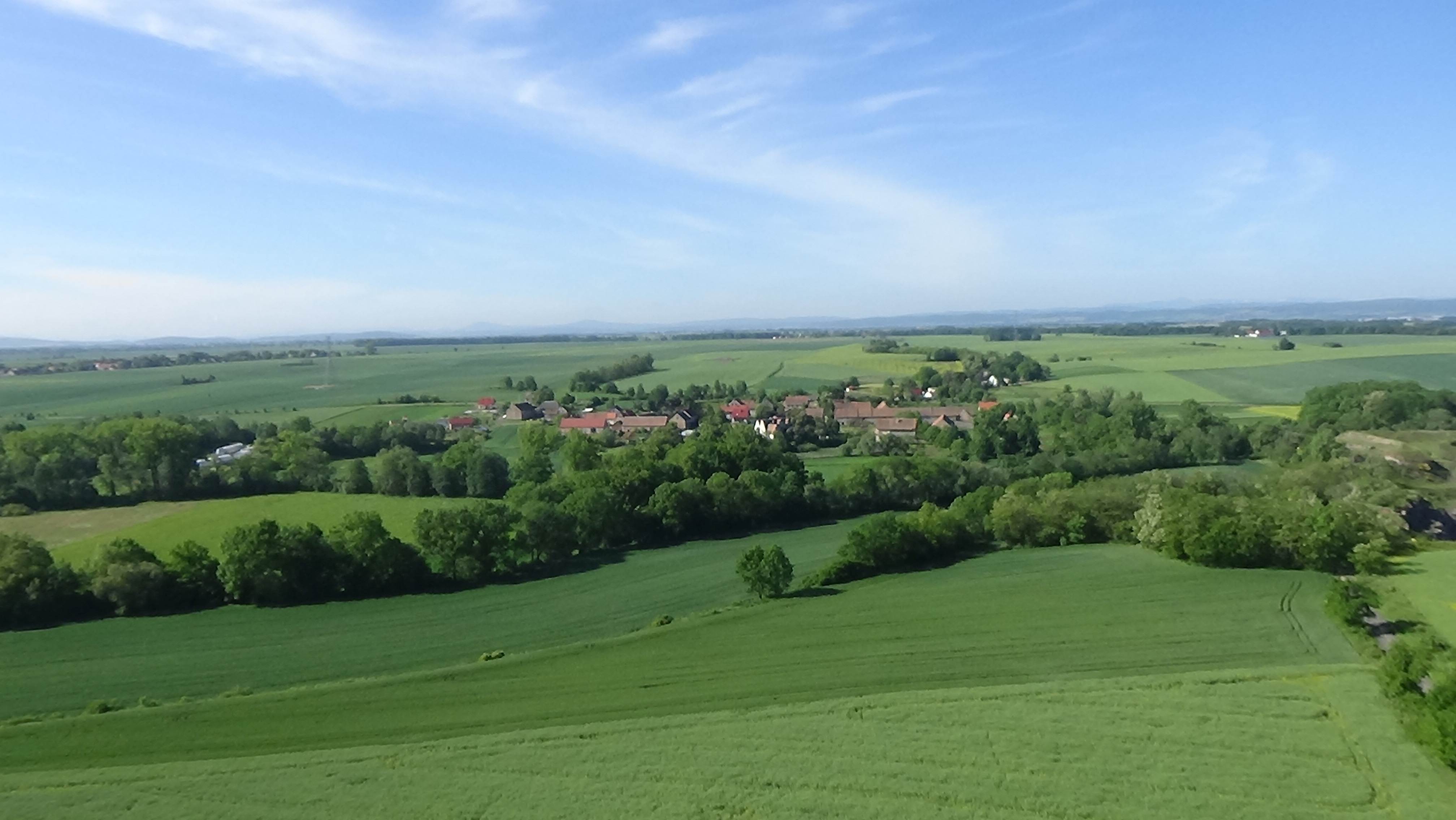 Lubień z lotu ptaka. Zobacz jak wygląda wioska       
