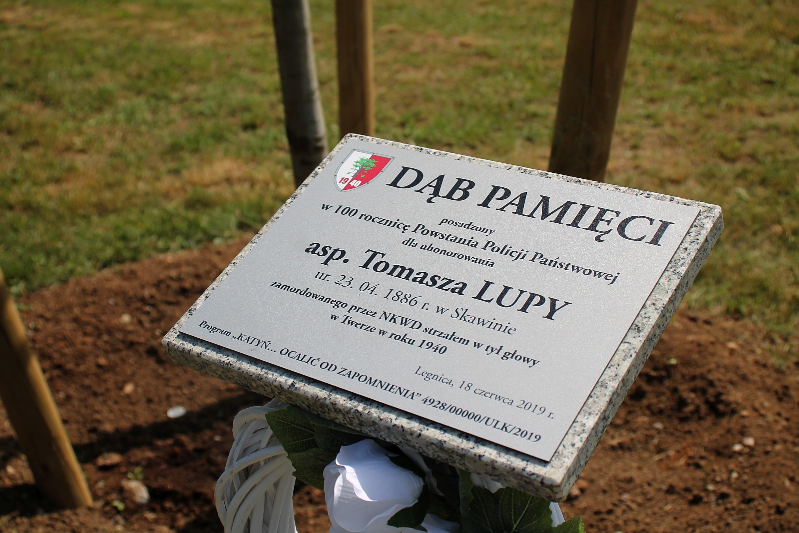 Dęby Pamięci poległych policjantów będą rosły w Parku Bielańskim