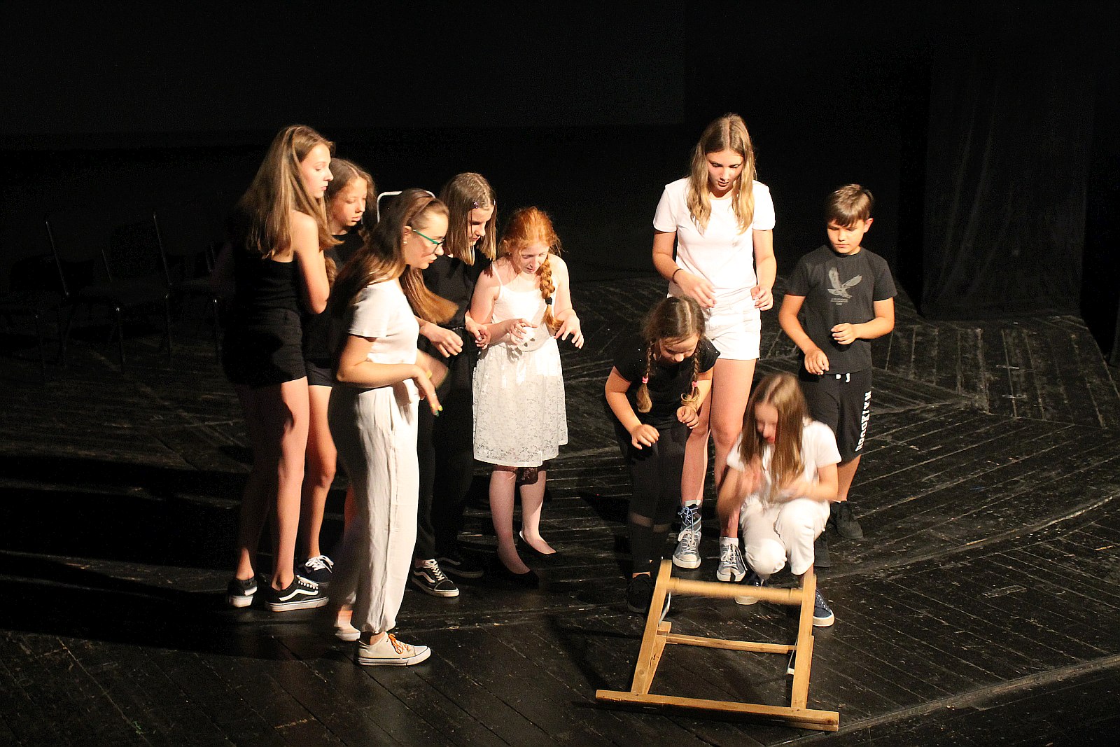 Mały Goniec: Perły z lamusa 2019 na dużej scenie teatralnej