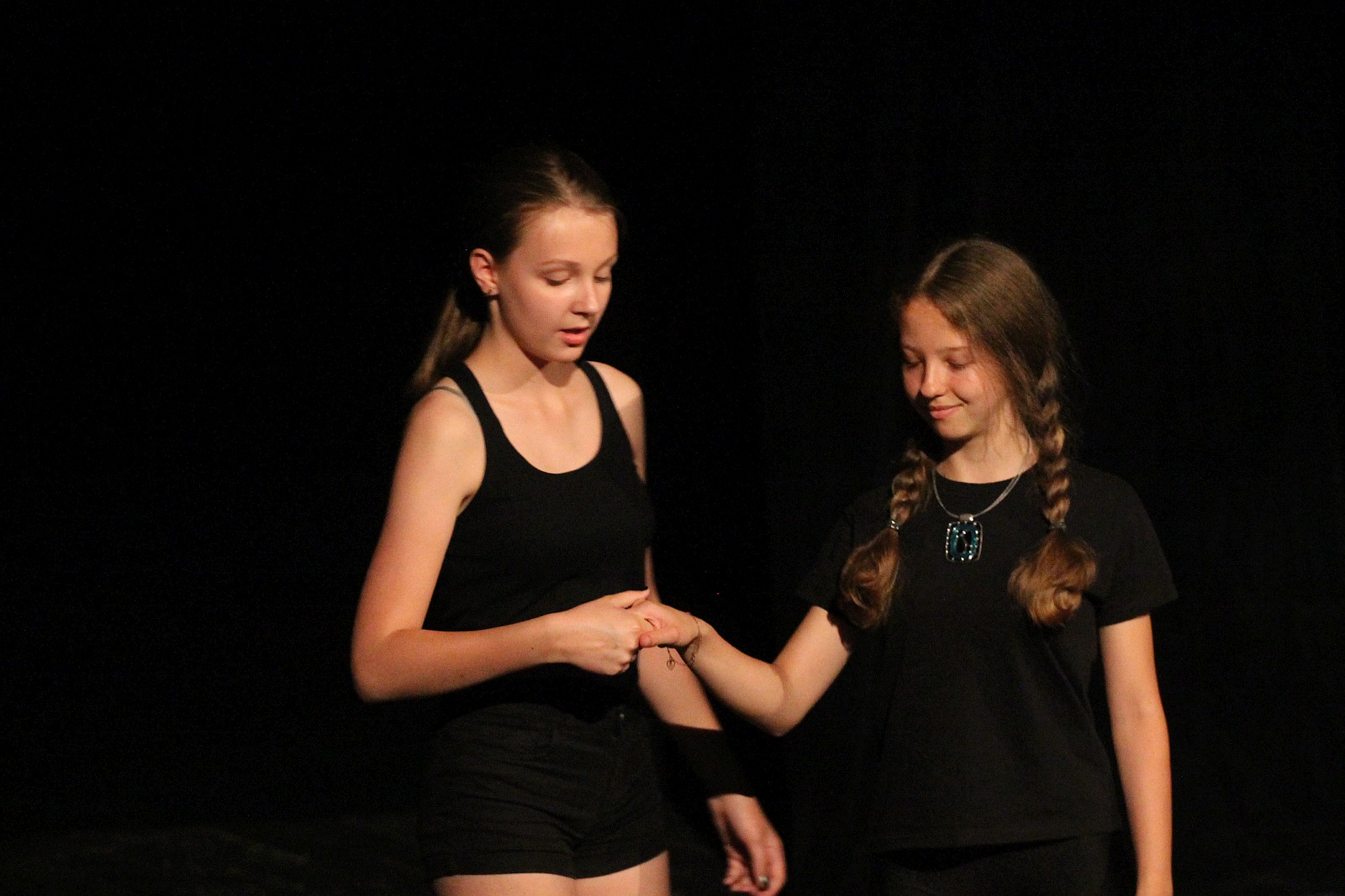 Mały Goniec: Perły z lamusa 2019 na dużej scenie teatralnej