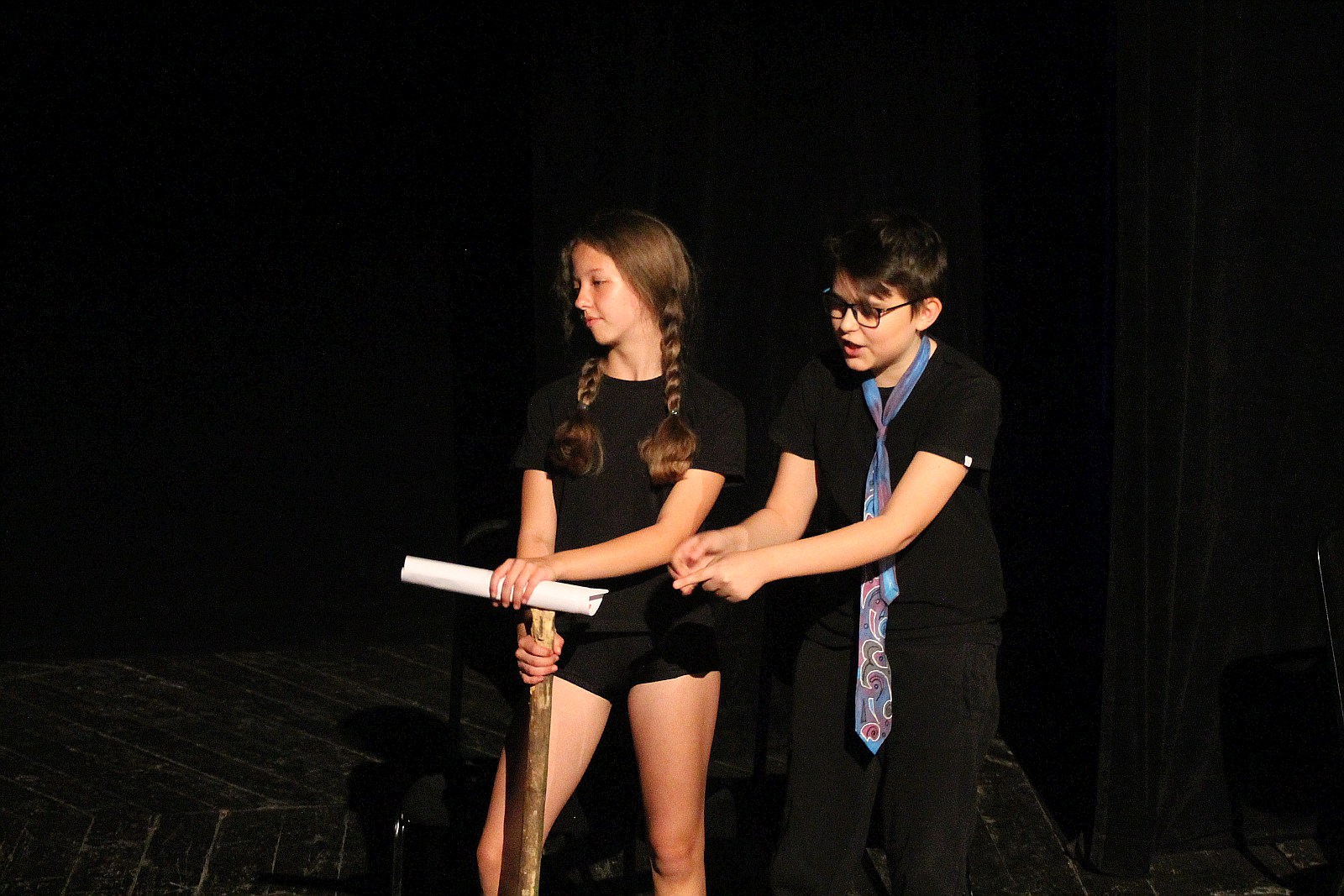 Mały Goniec: Perły z lamusa 2019 na dużej scenie teatralnej