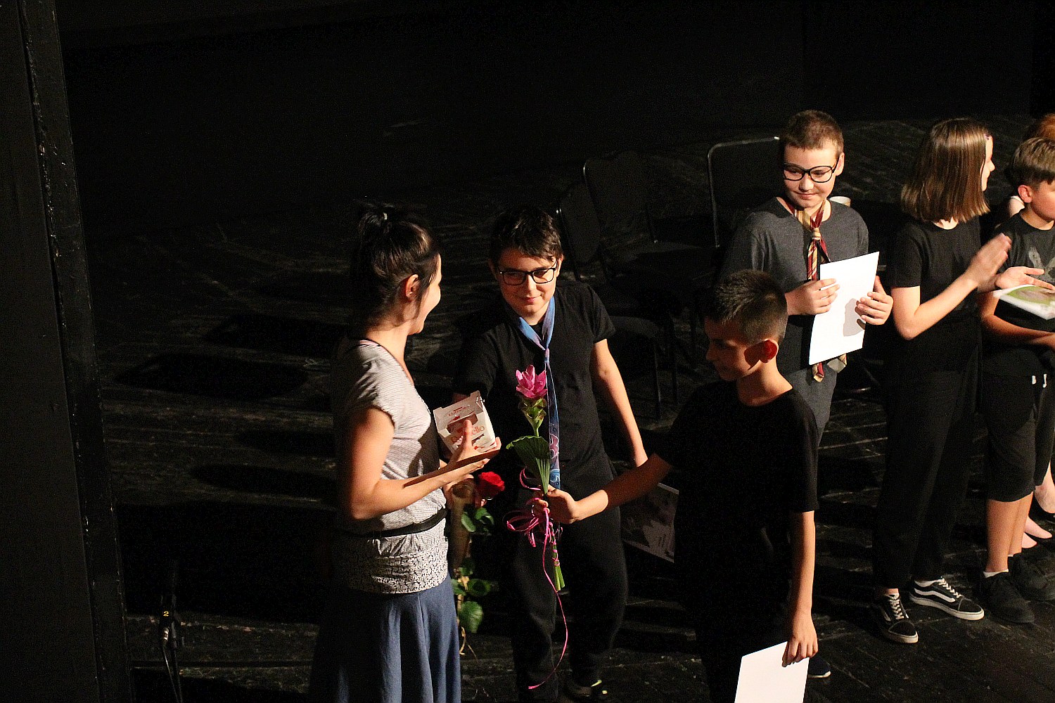 Mały Goniec: Perły z lamusa 2019 na dużej scenie teatralnej