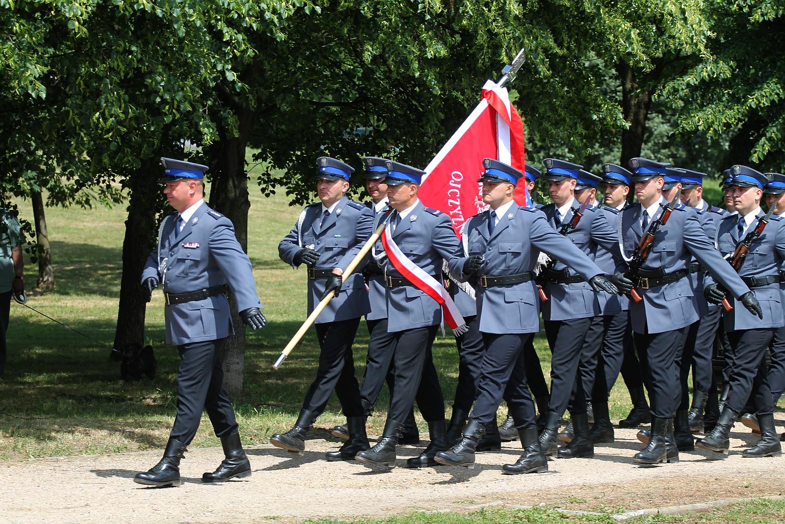 Dęby Pamięci poległych policjantów będą rosły w Parku Bielańskim