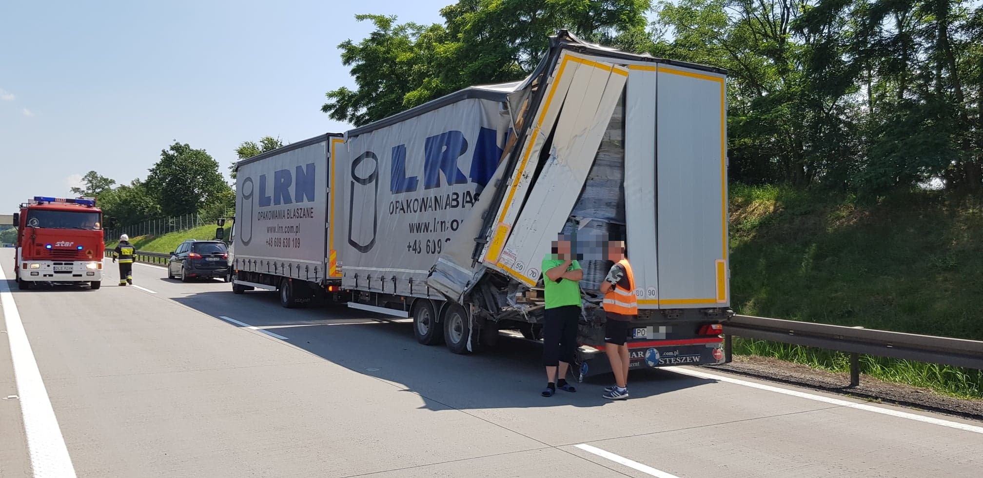 Kolizja na autostradzie A4. Trasa całkowicie zablokowana	